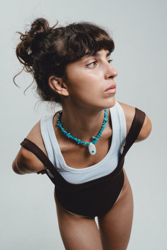 Blue necklace with pendant 